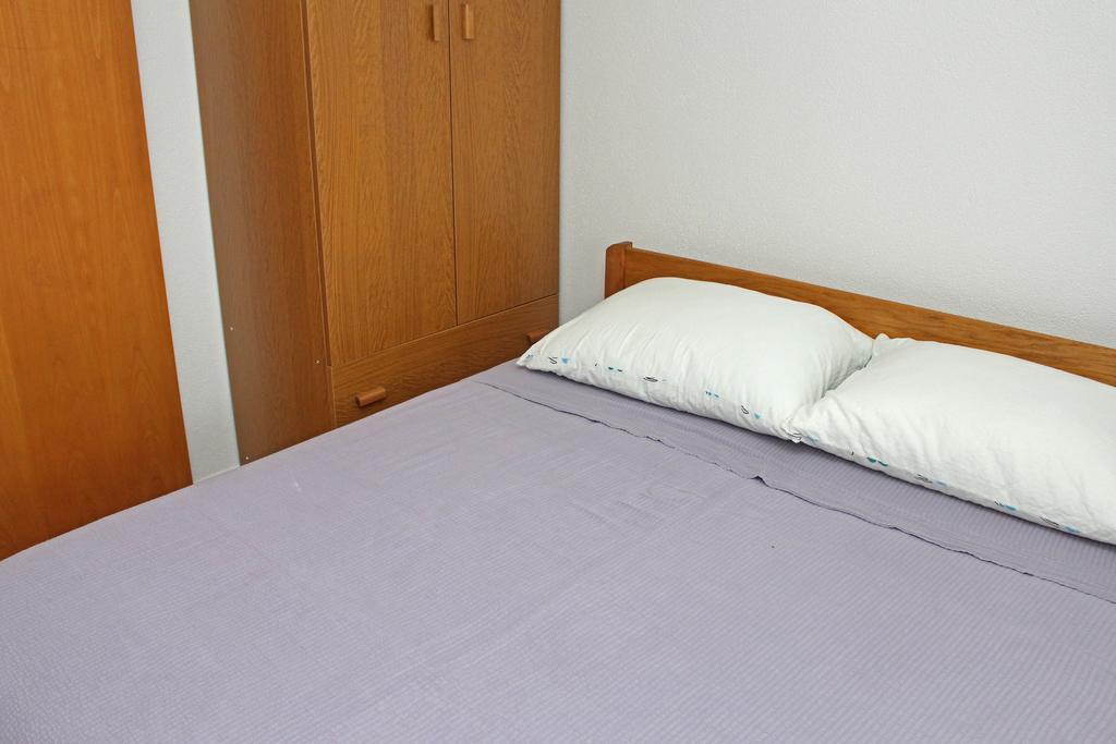 Apartments Beba Vir Room photo